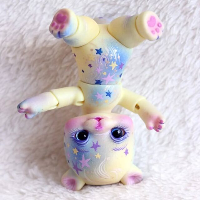 *Doll painting* personal bjd collection.Bisounours loves playing, hes a sky dancer, but generally you see him in your dreams !